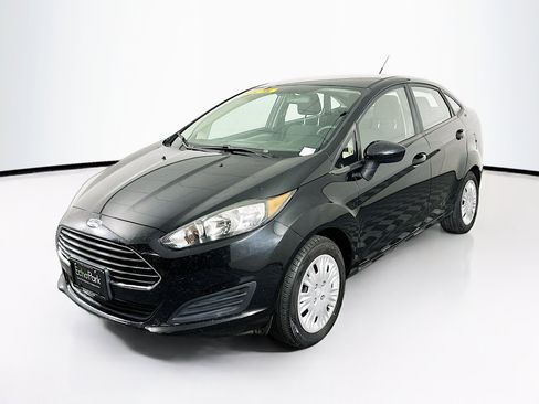 Used 2019 Ford Fiesta S image 3