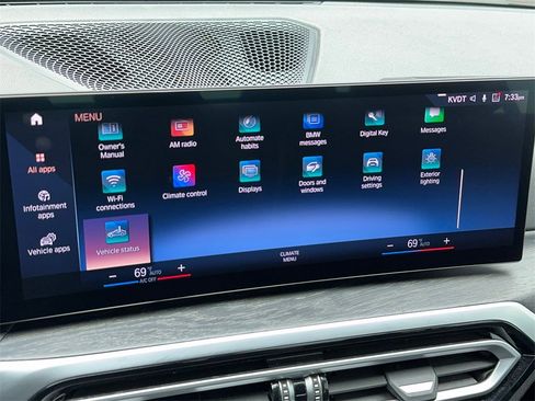 Used 2024 BMW 330i Sedan image 25