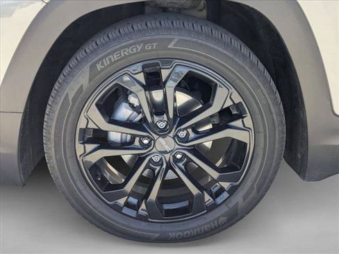 Used 2021 GMC Terrain SLT w/ Elevation Edition FWD image 23