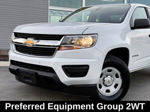 Used 2017 Chevrolet Colorado W/T w/ WT Convenience Package RWD image 2