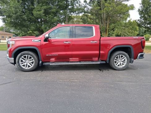 Used 2022 GMC Sierra 1500 SLT w/ SLT Premium Plus Package AWD/4WD image 3