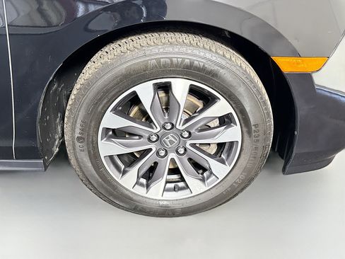 Used 2023 Honda Odyssey EX-L image 30