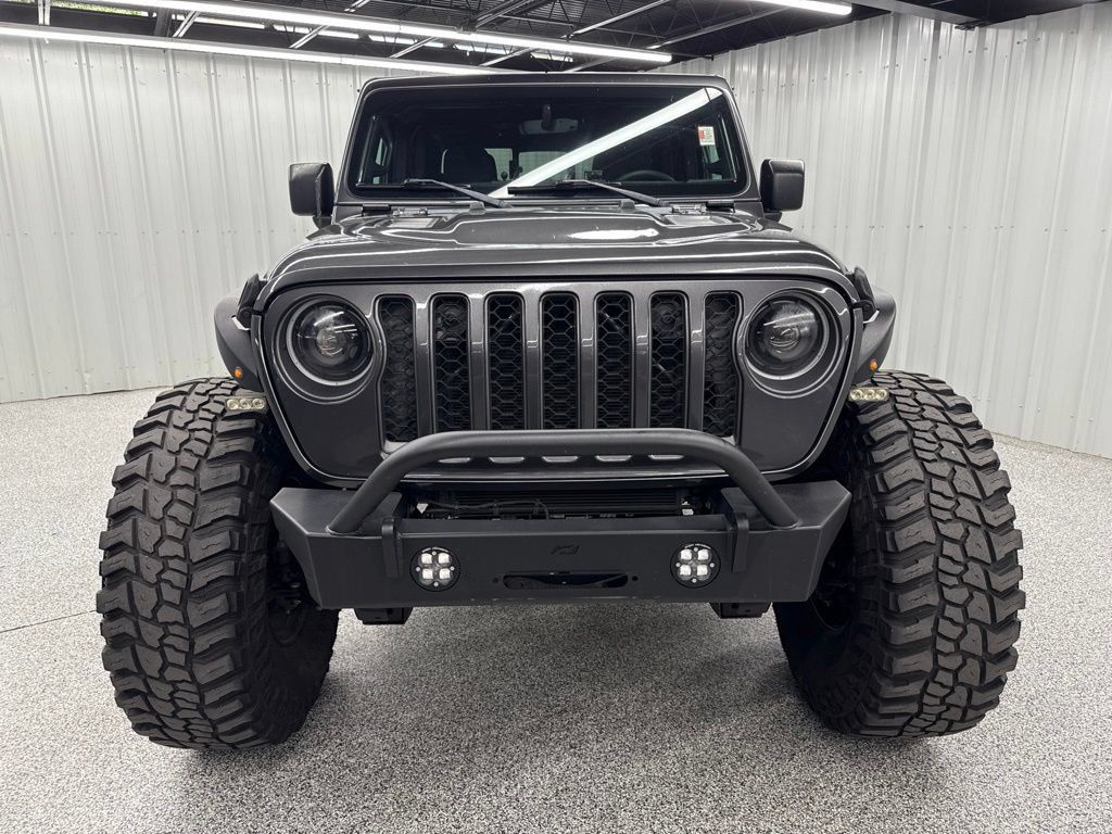 Used 2023 Jeep Gladiator Rubicon w/ Trailer Tow Package AWD/4WD image 2