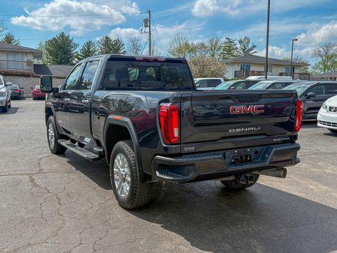 Used 2021 GMC Sierra 2500 Denali w/ Denali Ultimate Package image 10