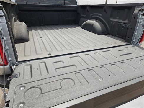 Used 2025 Ford F150 Lariat w/ Equipment Group 501A Mid AWD/4WD image 6