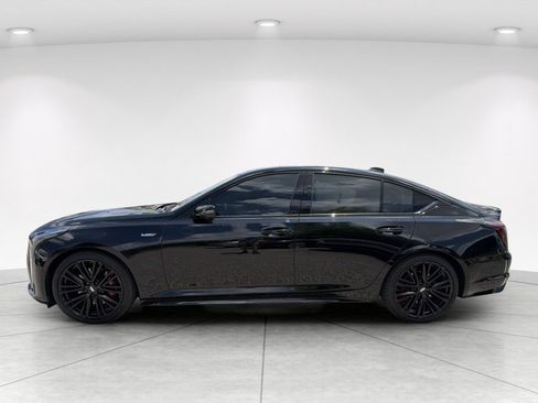 Used 2025 Cadillac CT5 V w/ LPO, ONYX Package RWD image 7