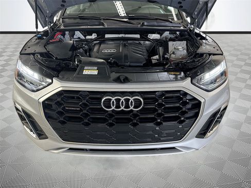 Used 2023 Audi Q5 2.0T Premium w/ Convenience Package AWD/4WD image 30