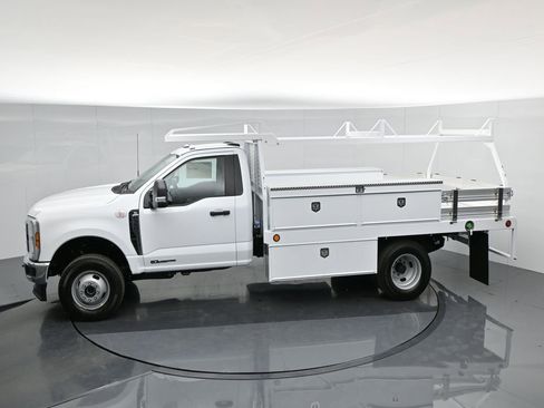 New 2024 Ford F350 XL w/ XL Chrome Package image 36