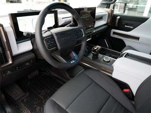 New 2025 GMC Hummer EV 3X w/ Battery Pack, 24 Module Pack image 4