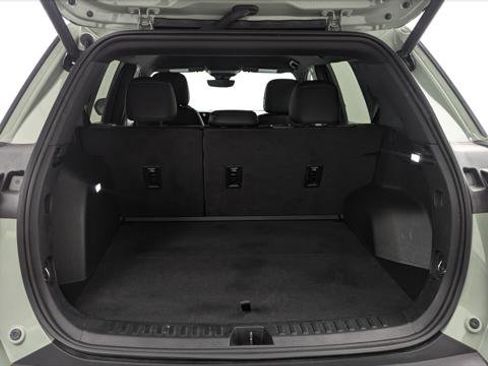 Used 2025 Chevrolet Equinox LT w/ Convenience Package II image 17