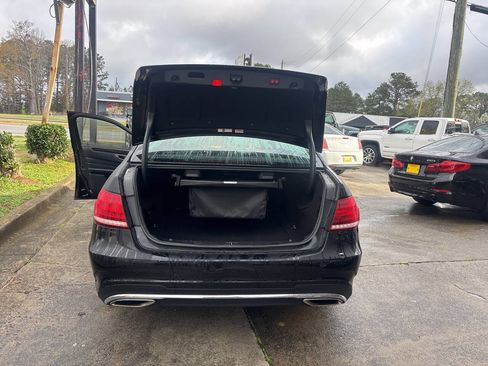 Used 2016 Mercedes-Benz E 350 E 350 4dr Sedan image 17