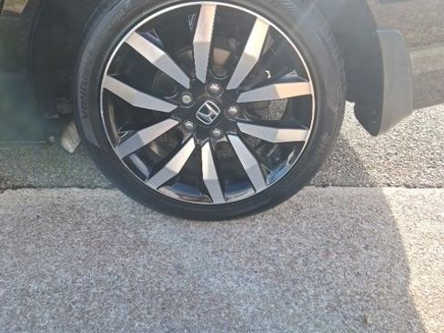 Used 2014 Honda Civic EX-L image 32