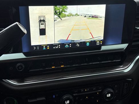 Used 2024 Chevrolet Silverado 2500 LTZ w/ LTZ Premium Package image 26