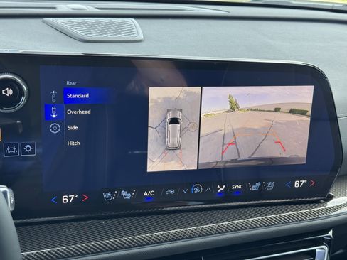 New 2026 Chevrolet Traverse High Country w/ LPO, Floor Liner Package image 23