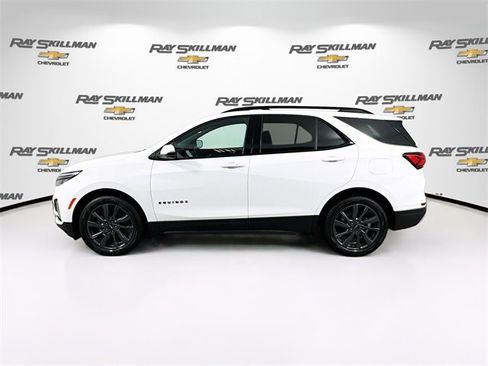 Used 2022 Chevrolet Equinox RS w/ RS Leather Package image 4