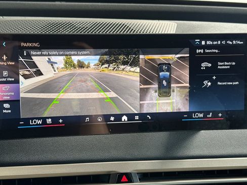Used 2024 BMW iX xDrive50 AWD/4WD image 27