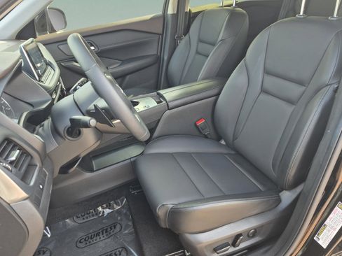 Certified 2023 Nissan Rogue SV w/ SV Premium B Package FWD image 21
