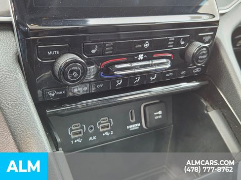 Used 2024 Jeep Grand Cherokee Limited 4xe image 23