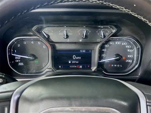 Used 2020 GMC Sierra 1500 Elevation image 24