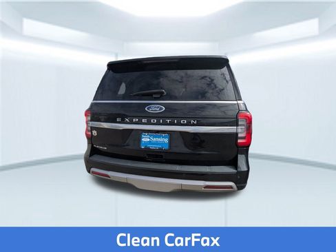 Used 2023 Ford Expedition Platinum image 5