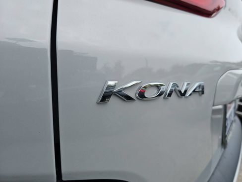 Used 2023 Hyundai Kona SE AWD/4WD image 14