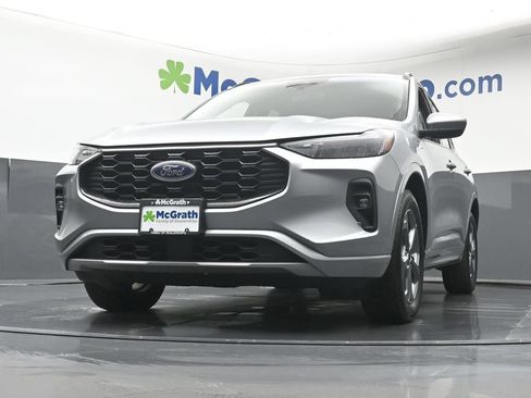 Used 2023 Ford Escape ST-Line Select w/ Tech Pack #1 AWD/4WD image 7