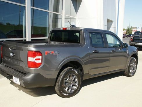 New 2025 Ford Maverick XLT w/ XLT Luxury Package image 3
