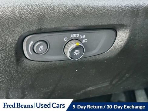 Used 2022 Chevrolet Traverse LT AWD/4WD image 15