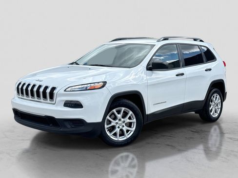 Used 2017 Jeep Cherokee Sport FWD image 1