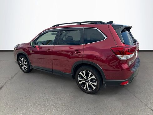 Certified 2024 Subaru Forester Limited w/ Pop Package 2 AWD/4WD image 5