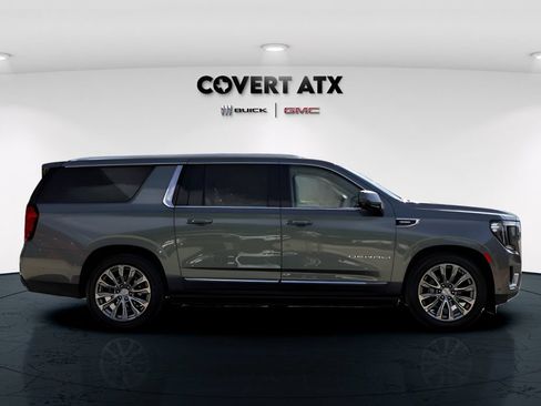 Used 2023 GMC Yukon XL Denali w/ Denali Reserve Package RWD image 8