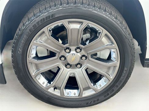 Used 2017 Chevrolet Tahoe Premier image 35