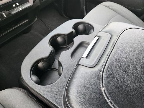 Used 2024 RAM 2500 Big Horn image 24