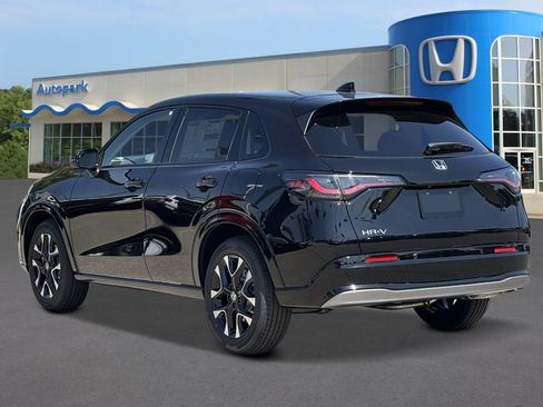 New 2026 Honda HR-V EX-L image 2