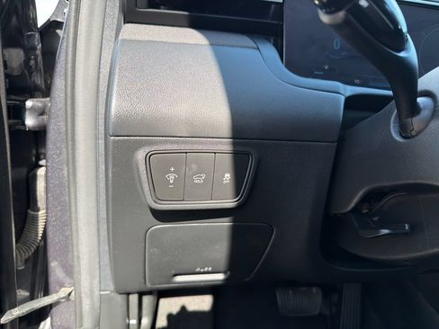 Used 2024 Hyundai Tucson Limited FWD image 31