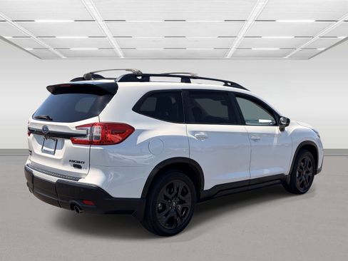Certified 2024 Subaru Ascent Onyx Edition w/ Popular Package Onyx AWD/4WD image 5