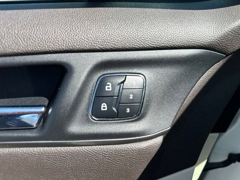 Used 2015 Lincoln MKC AWD w/ Equipment Group 102A Reserve image 18