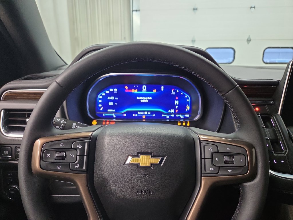Used 2023 Chevrolet Tahoe High Country w/ Premium Package 2 AWD/4WD image 24