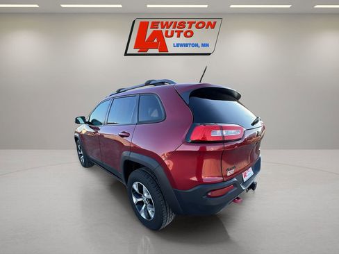 Used 2015 Jeep Cherokee Trailhawk w/ Comfort/Convenience Group image 11