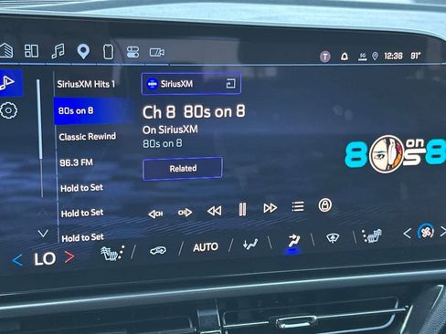 Used 2024 Chevrolet Equinox EV RS image 22