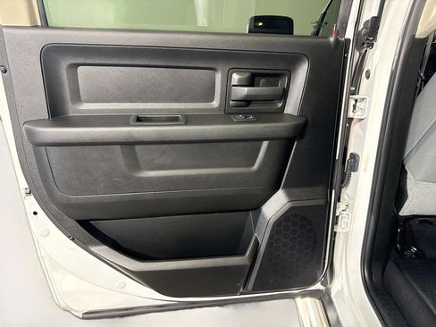 Used 2020 RAM 1500 Tradesman w/ Chrome Plus Package image 25