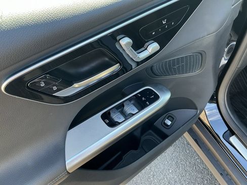 Certified 2026 Mercedes-Benz GLC 300 4MATIC image 17