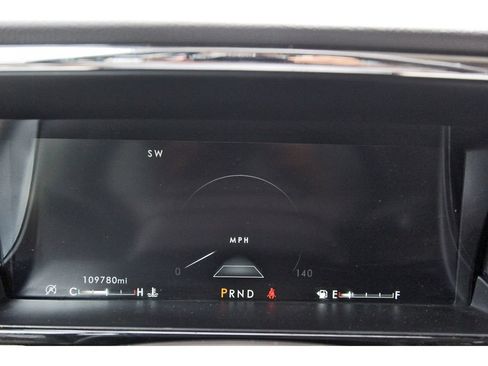 Used 2018 Lincoln Navigator Select w/ Technology Package RWD image 13