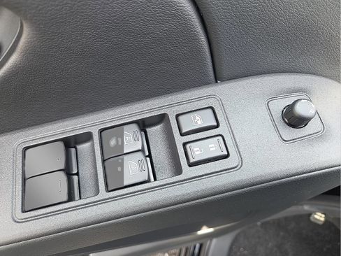 New 2026 Nissan Frontier SV image 20