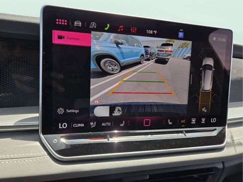 New 2026 Volkswagen Tiguan SE R-Line FWD image 25