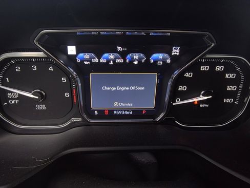 Used 2021 GMC Yukon XL Denali image 15