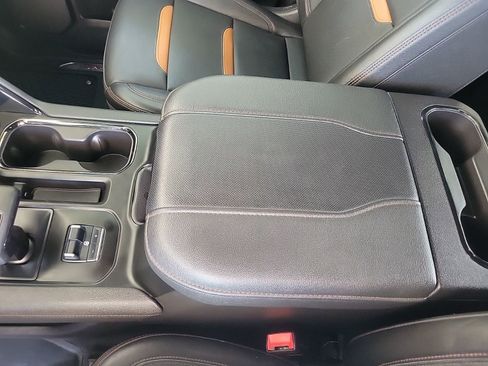 Used 2023 GMC Sierra 1500 AT4 AWD/4WD image 22