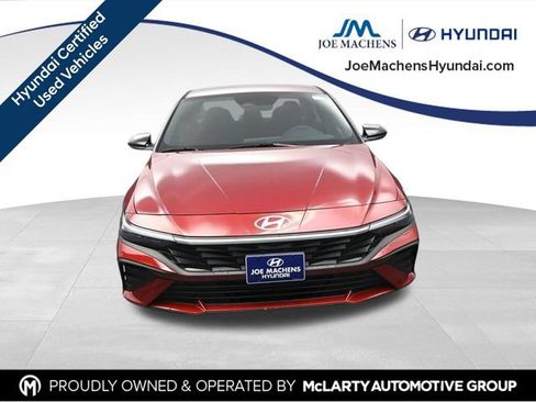 Used 2025 Hyundai Elantra Sport FWD image 4