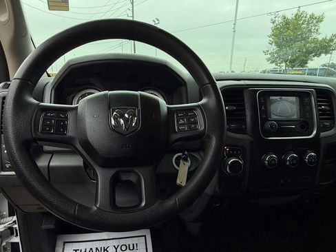 Used 2014 RAM 1500 Express RWD image 18