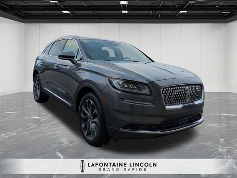 Certified 2023 Lincoln Nautilus Reserve AWD/4WD image 7